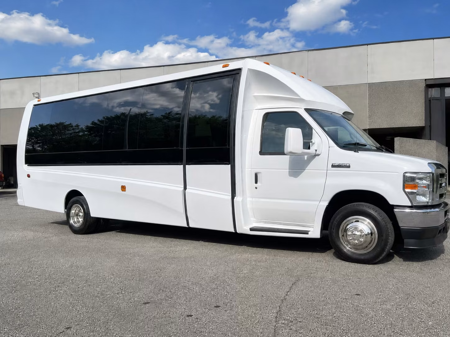 18 passenger minibus