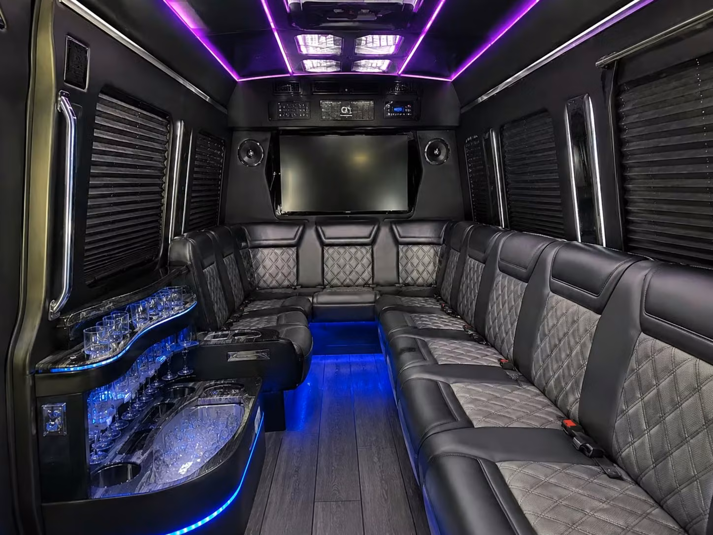 airport shuttle service for mountain view wedding guests flying into the bay area