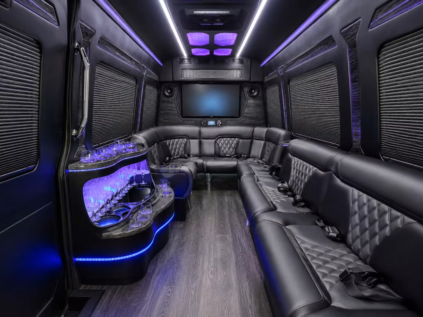 charterbusrentalmountainviewca com is how mountain view event ceremony transportation gets done right