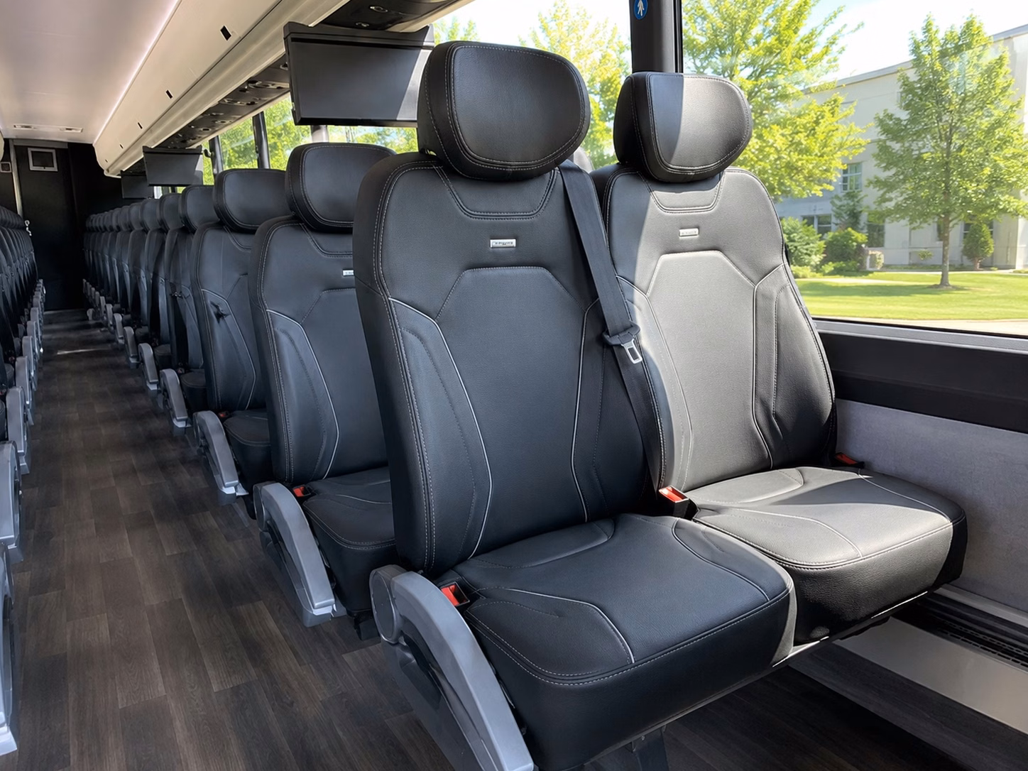 how bus type changes charter bus prices in mountain view california
