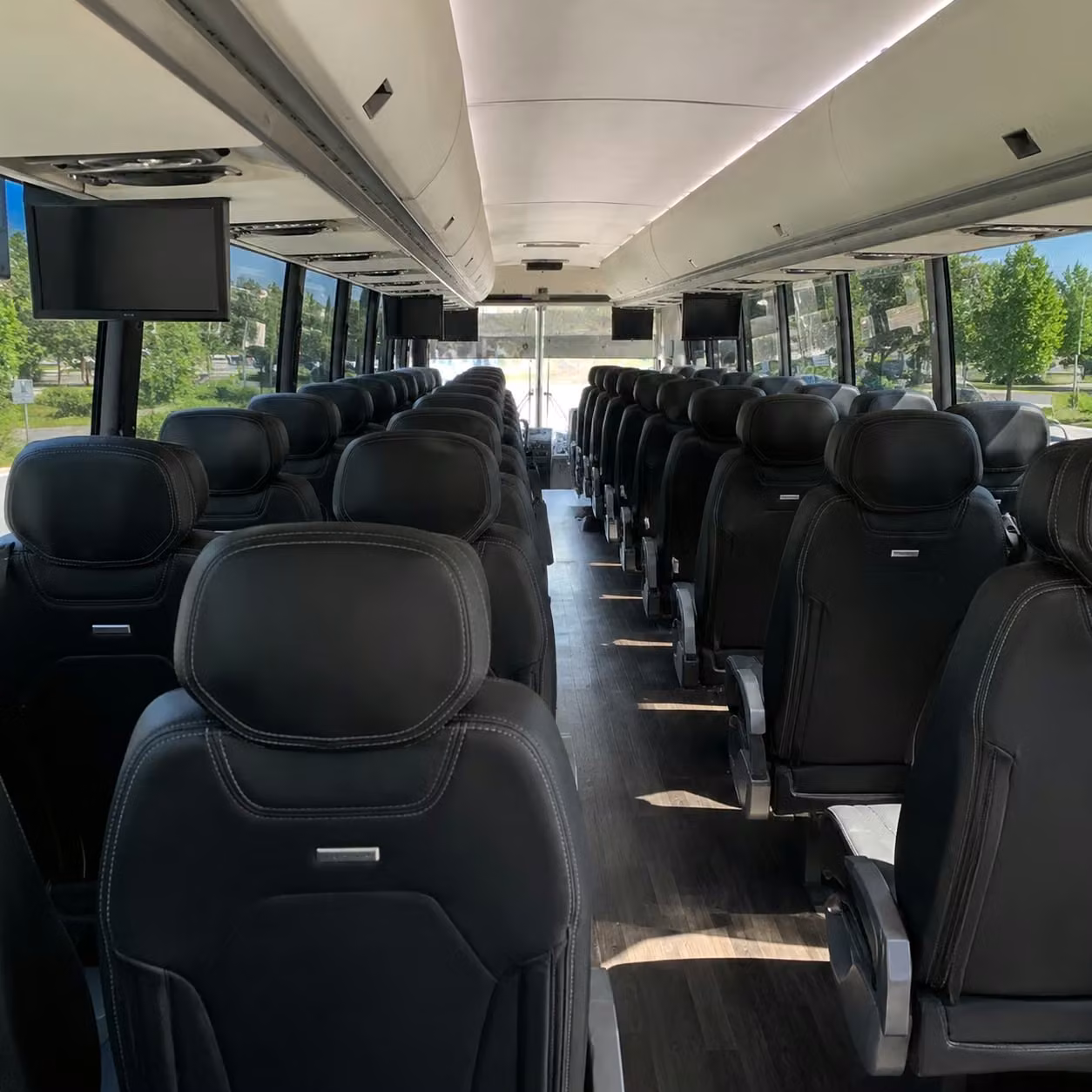 how the distance and duration of your trip affect charter bus rates in mountain view
