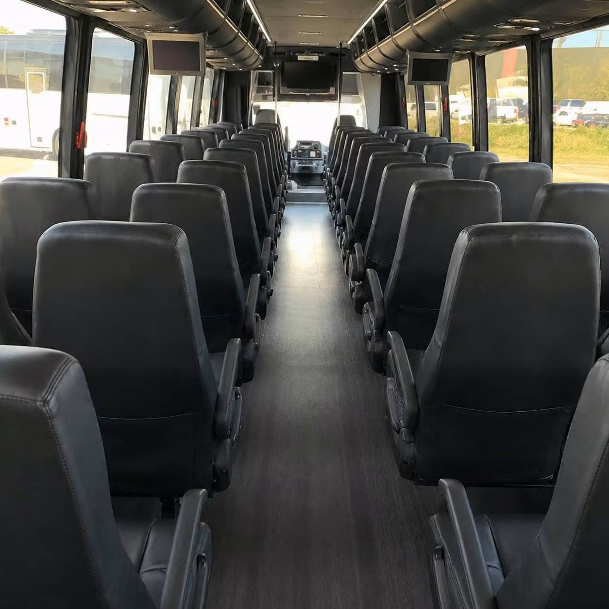mountain view 35 passenger minibus rental